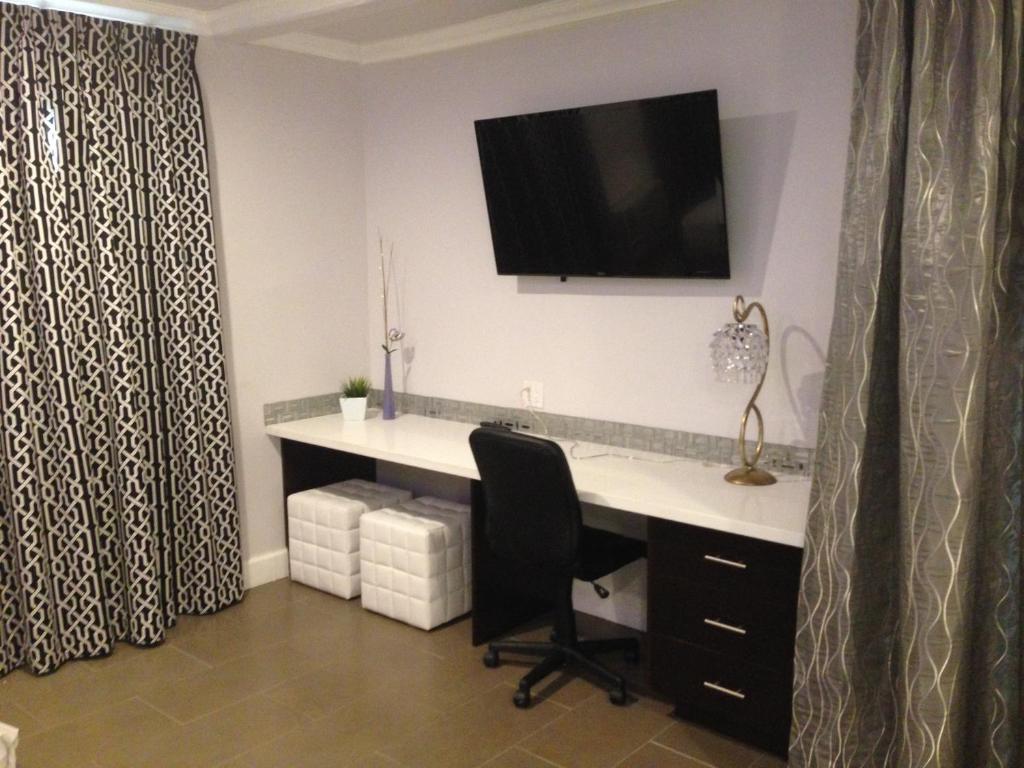 Hollywood Vip Hotel 2*